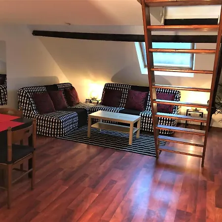 Cozy Loft In The Heart Of *